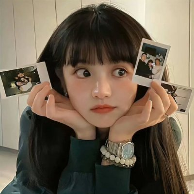 偷偷接吻